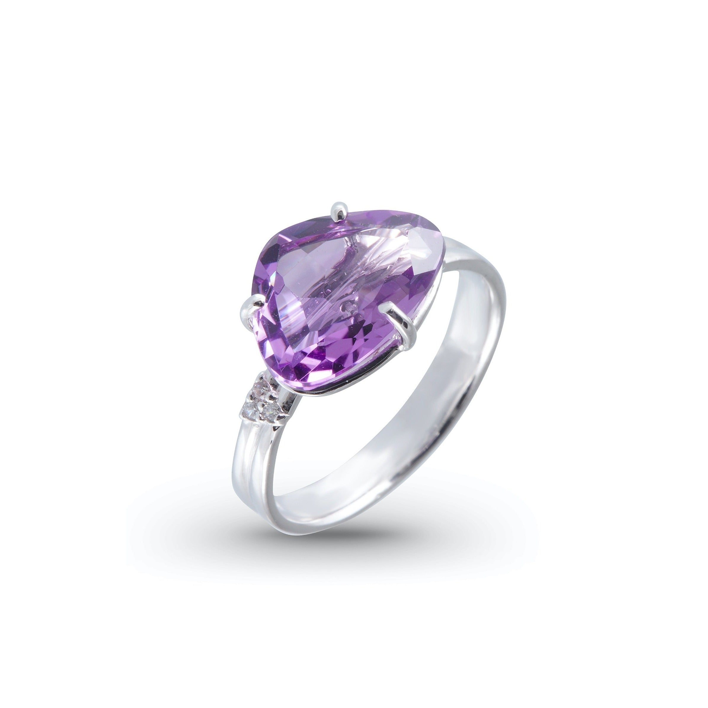 18K Amethyst Ring