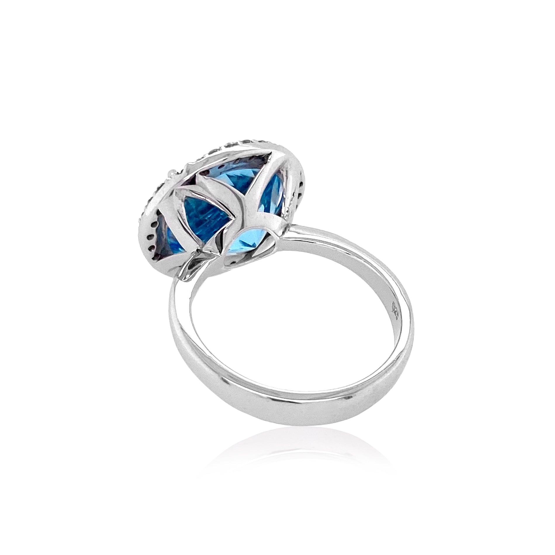 SIGNATURE Ring (1287) - Blue Topaz / SS