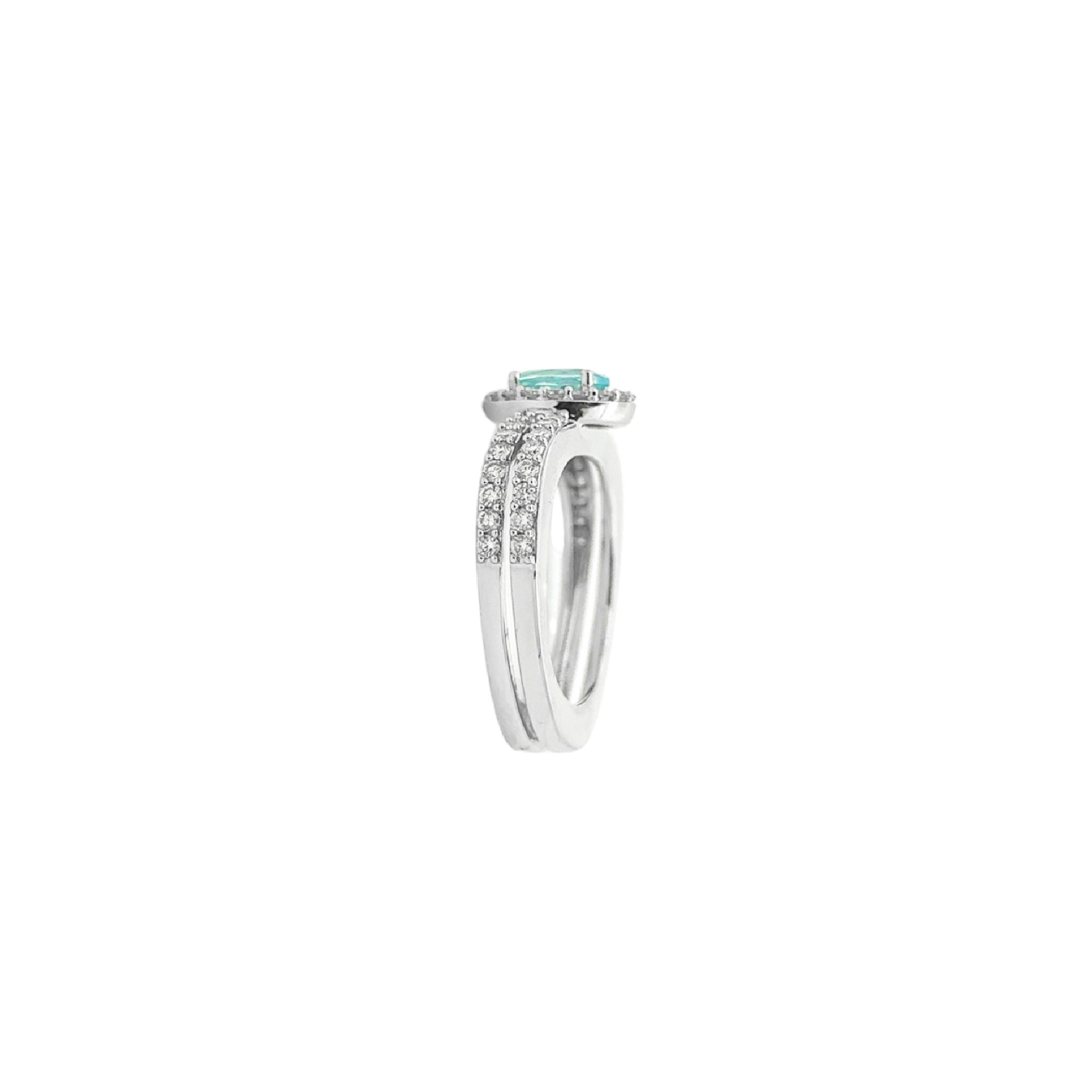 18K Aquamarine Ring