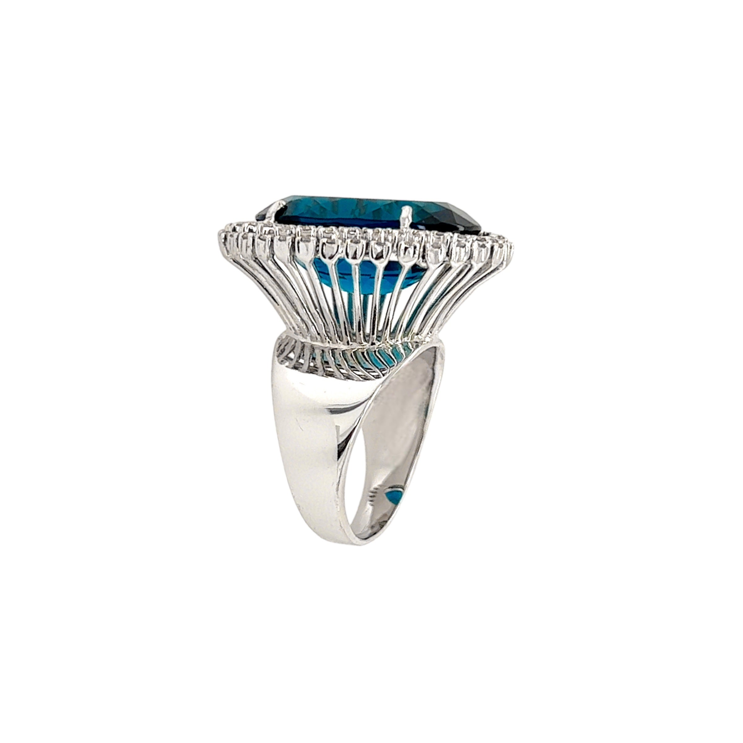 18K London Blue Topaz Ring