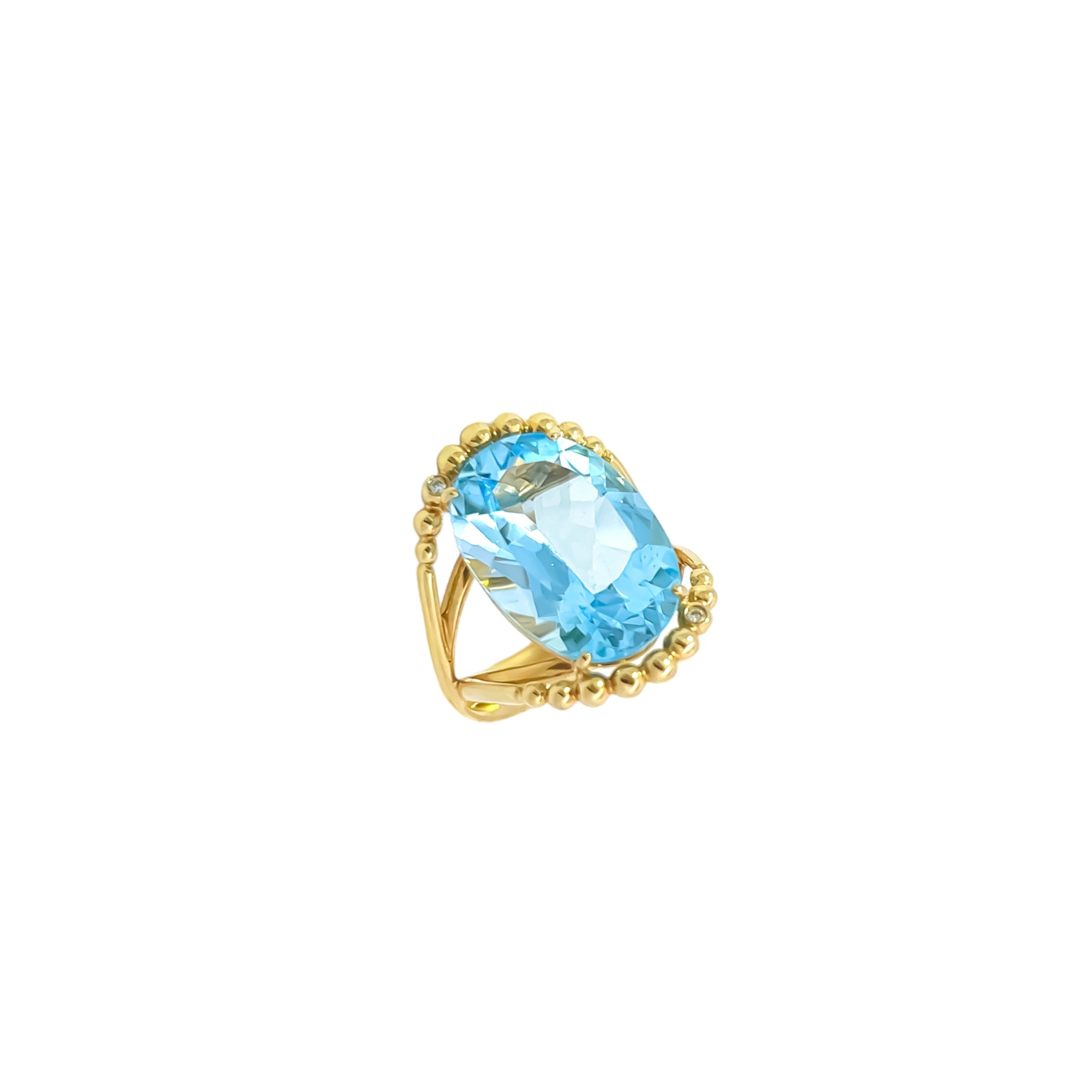 18K Blue Topaz Ring